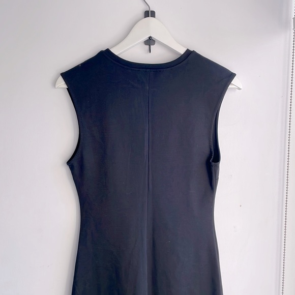 Zara chic black midi length sleeveless dress - Picture 4 of 4